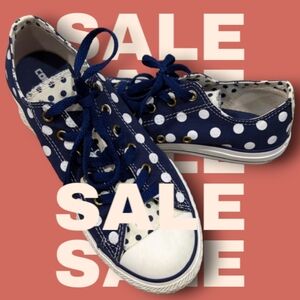 Converse • All Star / Polka Dot Low Top Sneakers